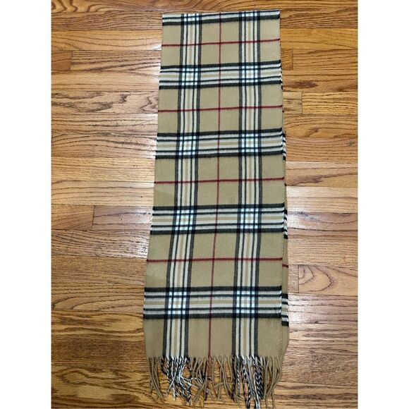 V. Fraas Exploded Plaid Cashmink in iconic plaid pattern,  Scarf neck warmer. Un - Picture 1 of 5